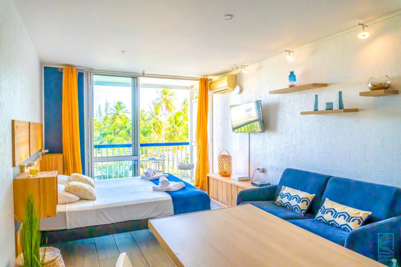 Chaleureux Studio Avec Balcon Face A La Mer - Maripa Le Gosier  Exterior photo